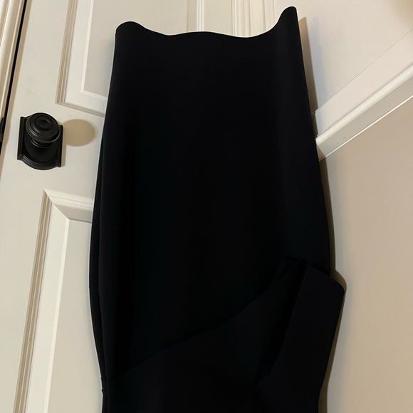 Black size 8., midi length. Very good condition - Picture 2 of 6